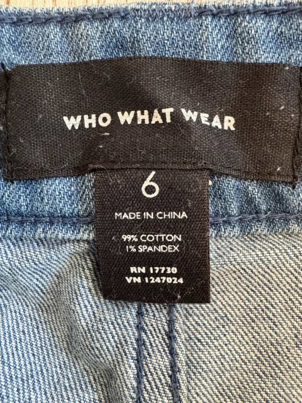 Who What Wear Wide-Leg Crop Jeans in Washed Blue with Side Detail 6 - Picture 8 of 10